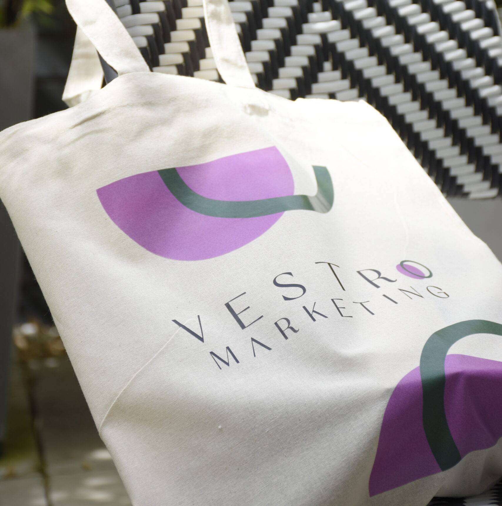 Vestro Marketing Poster Bag